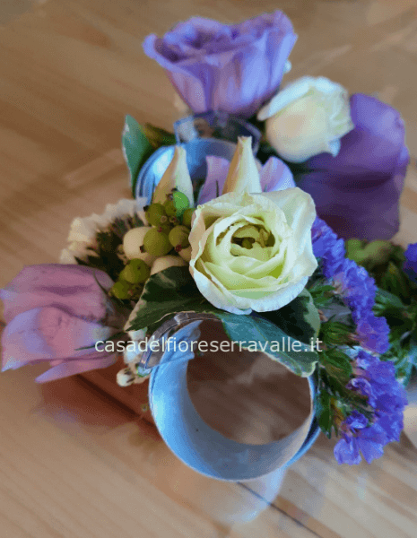 Bracciale fiorito con fiori veri