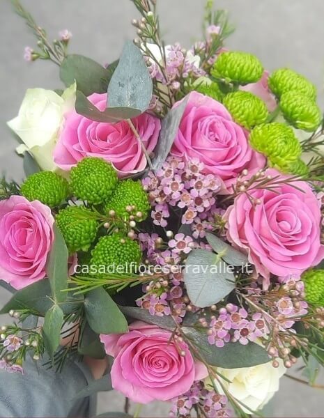 bouquet di rose rosa